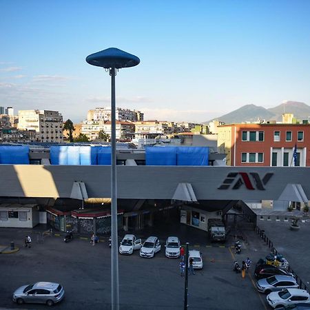 Napoli Central Gate 외부 사진